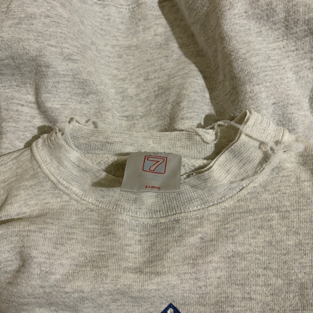 Vintage Logo 7 NY Giants Distressed Crewneck Gray Size XL 1991 New York Football - Picture 6 of 7